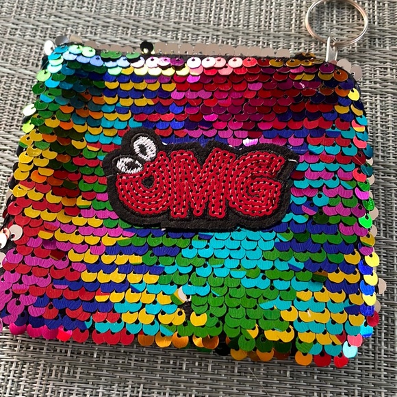 Small Sequined Expression Pouch Keychain - Picture 5 of 8